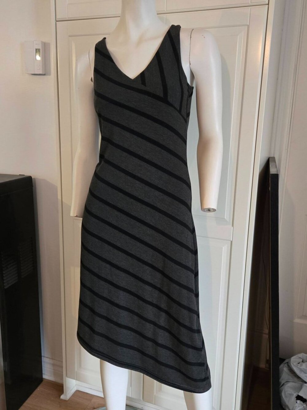 Oxygen dress, size extra-small